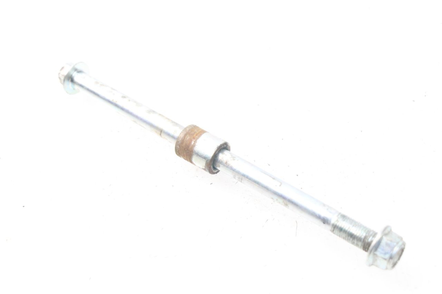 photo de EJE DE LA RUEDA DELANTERA JM MOTORS SANTANA 50 (2014 - 2020)