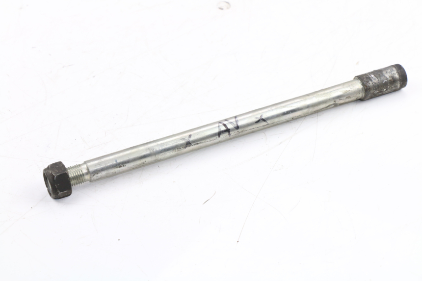 photo de EJE DE LA RUEDA DELANTERA PEUGEOT SATELIS COMPRESSOR K15 125 (2006 - 2009)