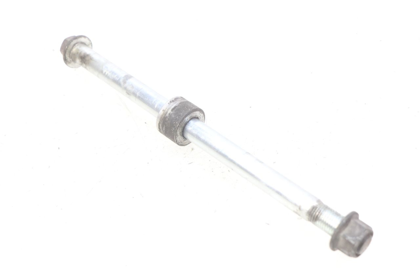 photo de EJE DE LA RUEDA DELANTERA SUZUKI SIXTEEN 125 (2008 - 2010)