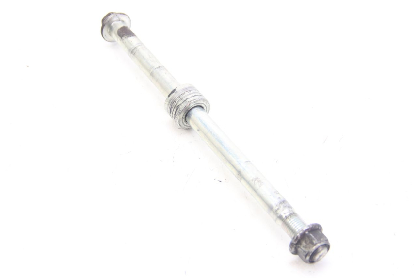 photo de EJE DE LA RUEDA DELANTERA SUZUKI SIXTEEN 125 (2008 - 2010)