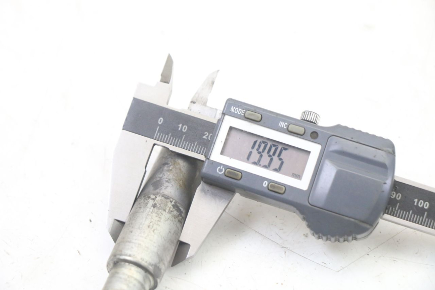 photo de EJE RUEDA DELANTERO SMALL MX THUNDER 250