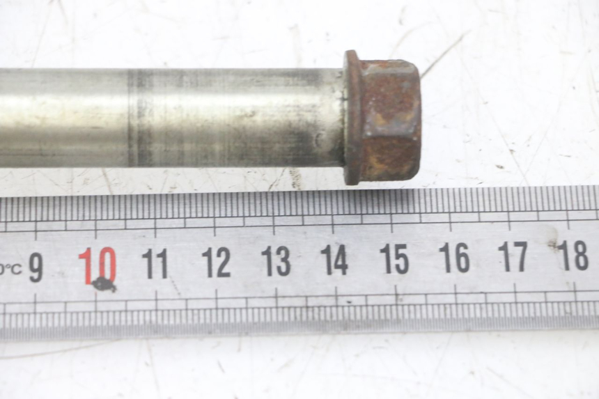 photo de EJE RUEDA DELANTERO PEUGEOT SPEEDFIGHT 2 LC 50 (2000 - 2009)