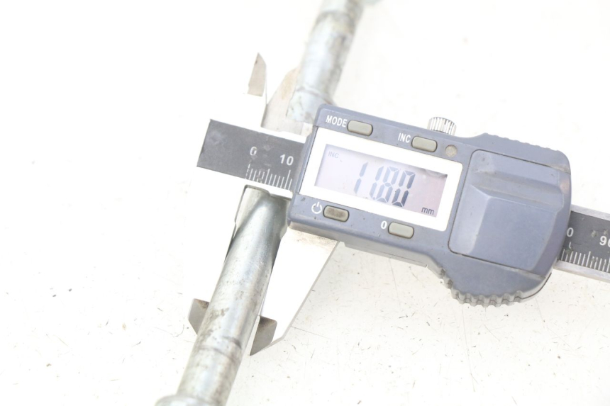 photo de EJE RUEDA DELANTERO NITRO MOTORS THUNDER 125