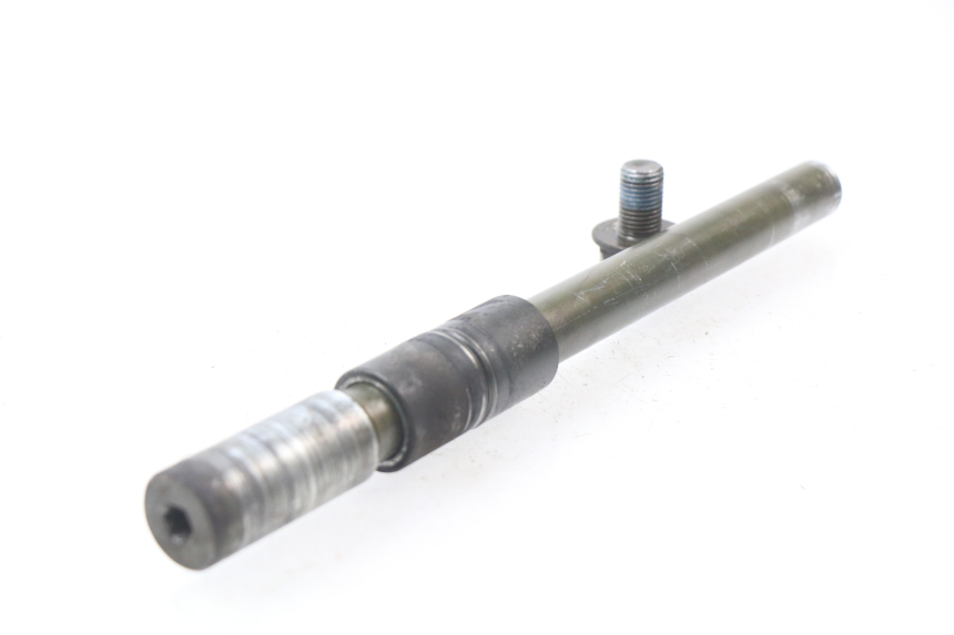 photo de EJE RUEDA DELANTERO KYMCO X-CITING XCITING 400 (2014 - 2018)