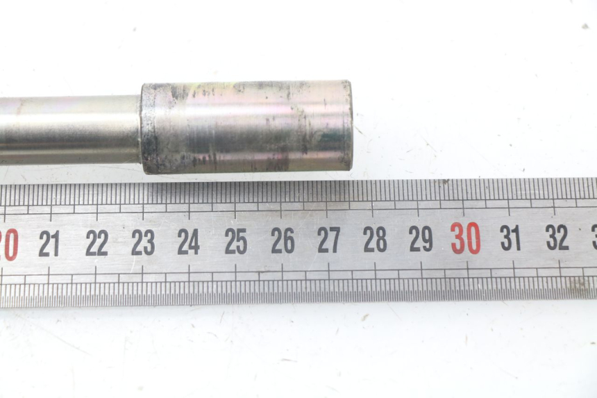 photo de EJE RUEDA DELANTERO YAMAHA XMAX X-MAX ABS 125 (2014 - 2016) - Otra perspectiva