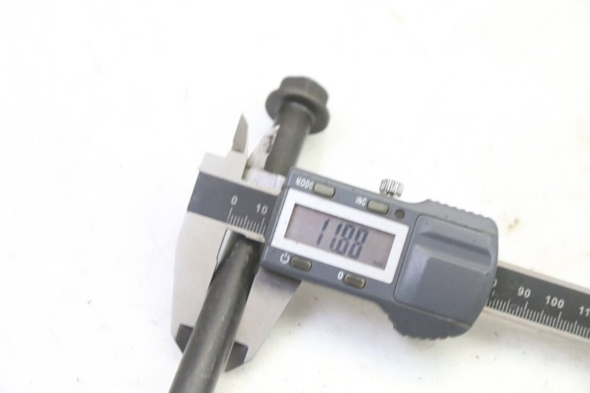 photo de EJE RUEDA DELANTERO HONDA X8R 50 (1998 - 2003)