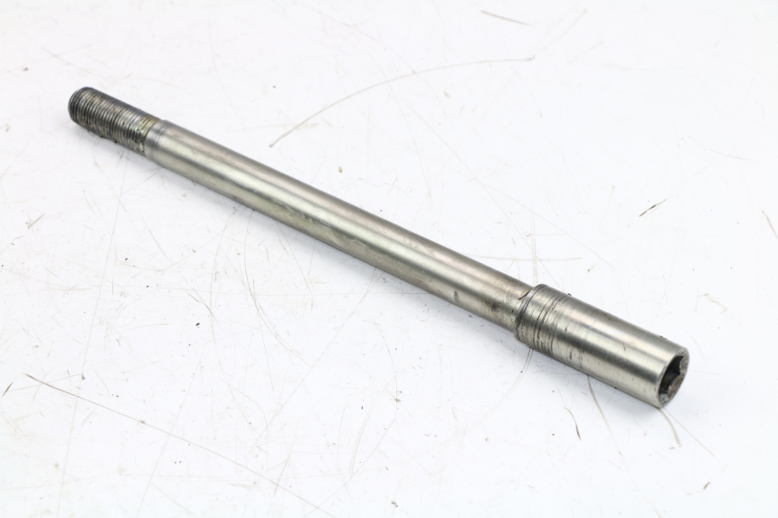 photo de EJE RUEDA DELANTERO YAMAHA YP X-MAX XMAX 400 (2014 - 2017)