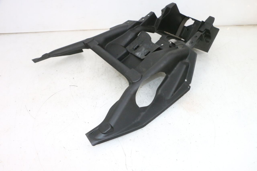 photo de CAJA BATERIA SUZUKI BURGMAN 650 (2013 - 2020)