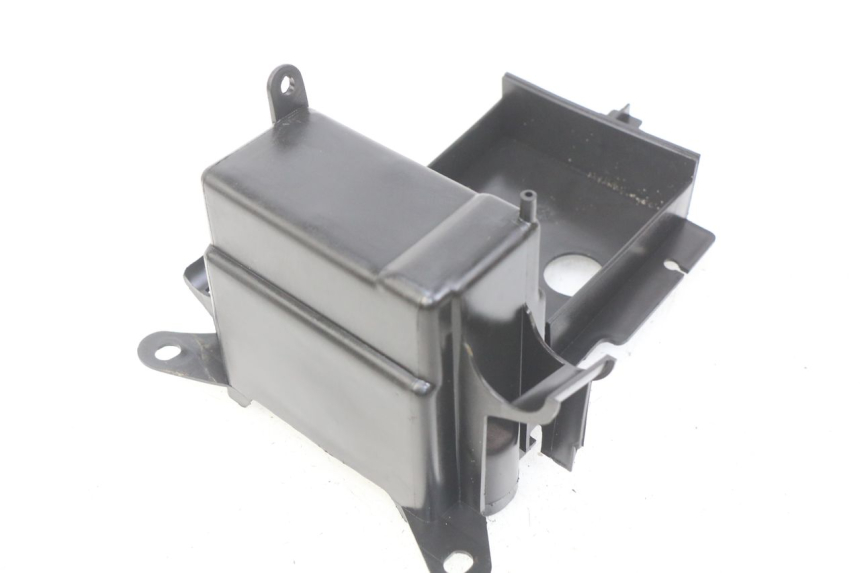 photo de BANDEJA DE BATERÍA SUZUKI CP 80 (1985 - 1996)