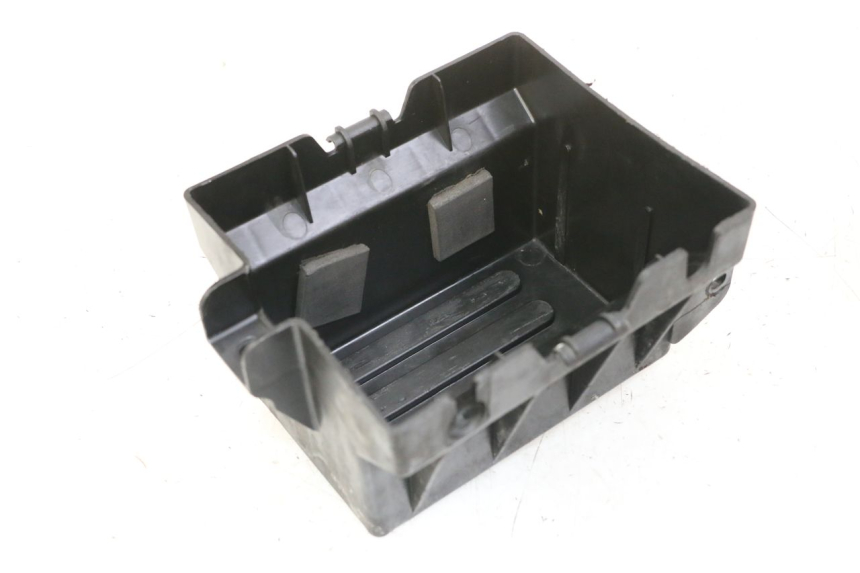 photo de CAJA BATERIA DAELIM BESBI 125 (2007 - 2008)
