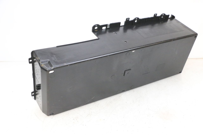 photo de CAJA BATERIA SEGWAY NINEBOT E125S 1 (2022 - 2026) - Primer plano técnico