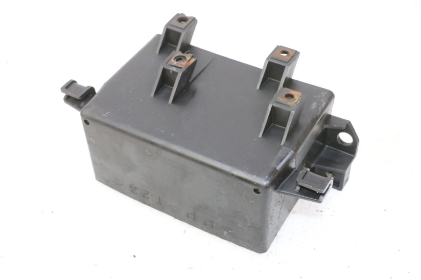 photo de CAJA BATERIA YAMAHA FZ6 N FAZER 600 (2004 - 2006)