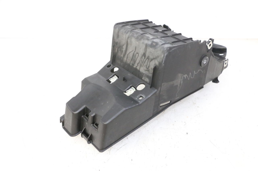 photo de CAJA BATERIA BMW G310 R 310 (2016 - 2020)