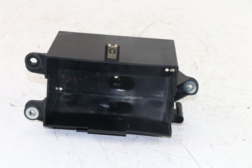 photo de CAJA BATERIA KYMCO K-PW K-PIPE 50 (2012 - 2017)