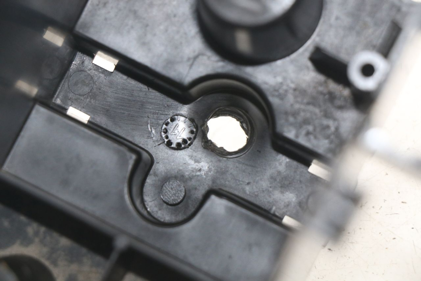 photo de BANDEJA DE BATERÍA PEUGEOT LUDIX 50 (2008 - 2017)