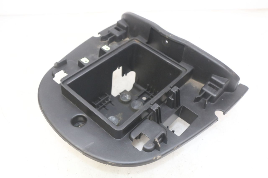 photo de BANDEJA DE BATERíA PEUGEOT DJANGO 4T 50 (2014 - 2019)