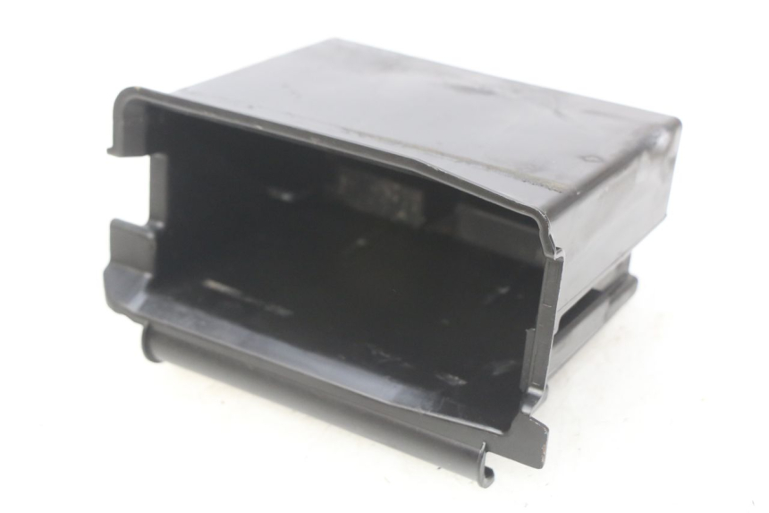 photo de BANDEJA DE BATERíA PIAGGIO VESPA PRIMAVERA 2T 50 (2013 - 2018)
