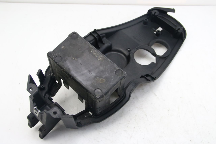 photo de BANDEJA DE BATERíA APRILIA SCARABEO 4T 50 (2009 - 2017)