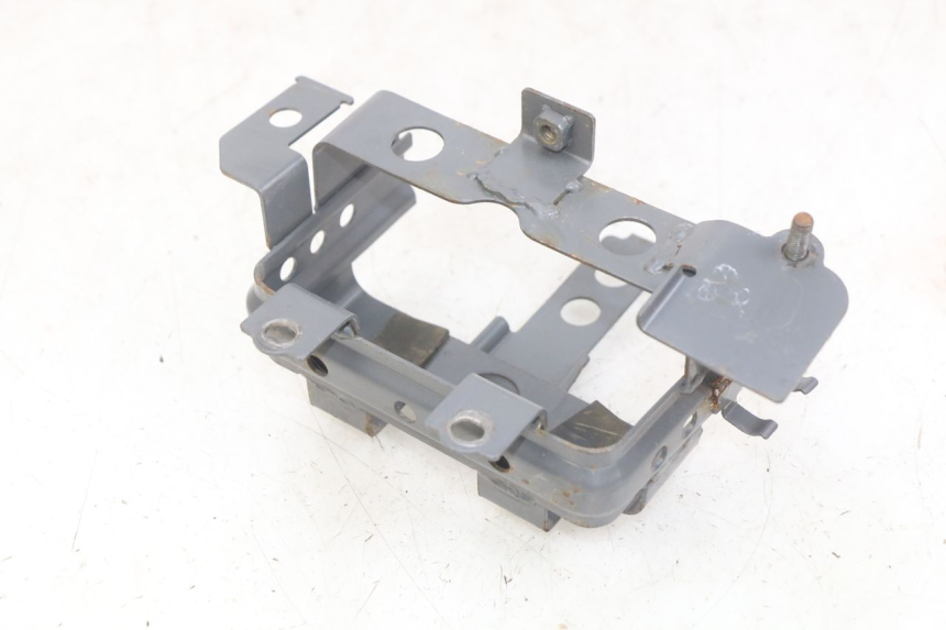 photo de BANDEJA DE BATERÍA HONDA SCV LEAD 100 (2003 - 2007)