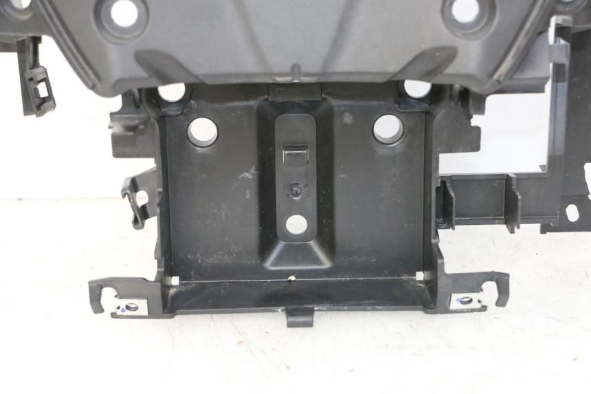 photo de CAJA BATERIA YAMAHA XMAX X-MAX 125 (2021 - 2025)