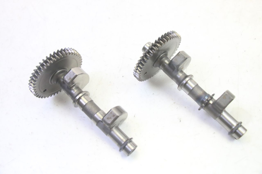 photo de SOPORTE MOTOR SUZUKI BURGMAN EXECUTIVE ABS 650 (2006 - 2012) - Vista principal