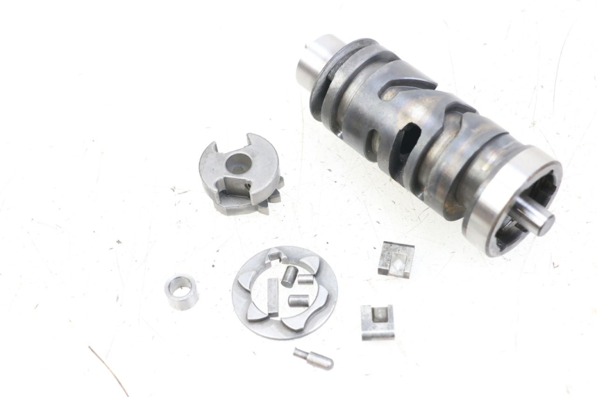 photo de Selección de cilindro HYOSUNG GV AQUILA 125 (2000 - 2004) - Zoom estado de uso