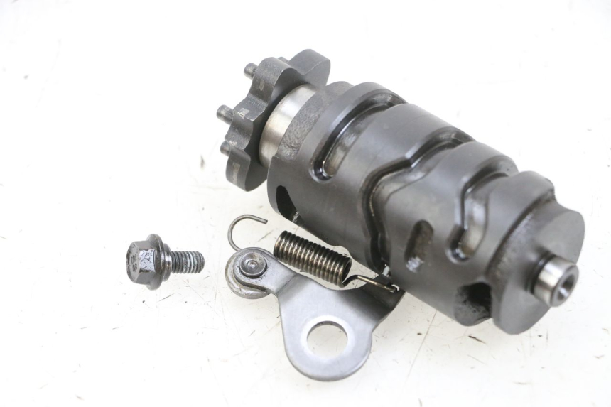 photo de TAMBOR SELECTOR YAMAHA TTR 125 (2000 - 2020) - Primer plano técnico