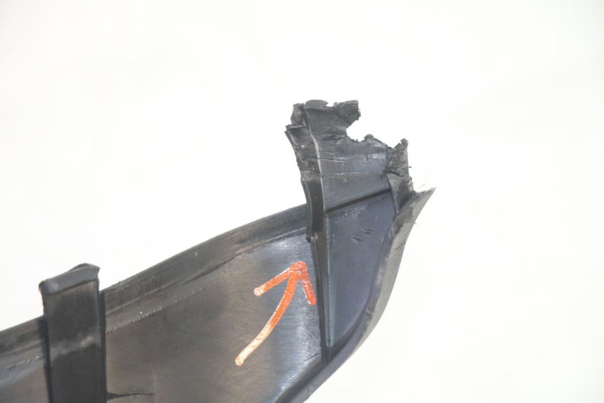 photo de FALDONES KYMCO AGILITY 4T 50 (2018 - 2022) - Otra perspectiva