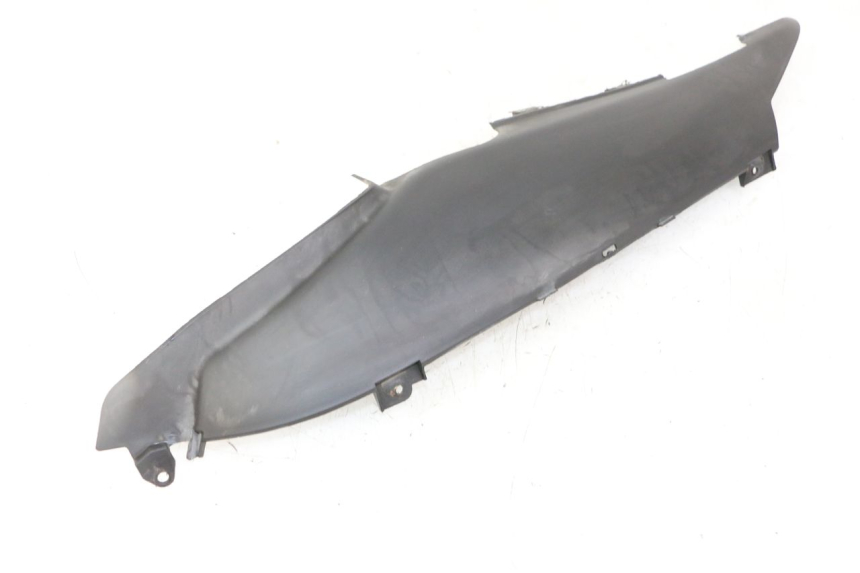 photo de BAJO CARENADO TRASERO DERECHA GILERA NEXUS 300 (2008 - 2013)