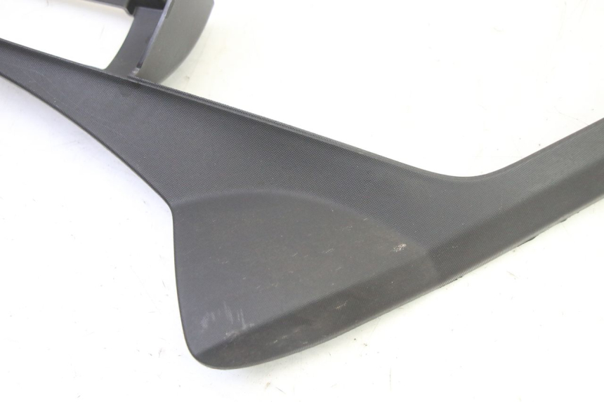 photo de BAJO CARENADO TRASERO DERECHA PIAGGIO MP3 HPE 310 (2024 - 2025)