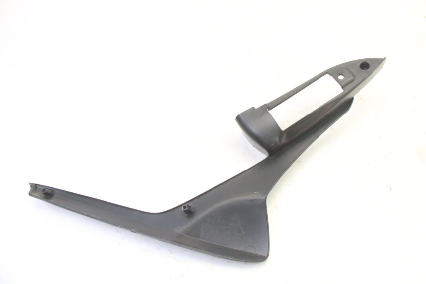 photo de BAJO CARENADO TRASERO DERECHA PIAGGIO MP3 HPE 310 (2024 - 2025)