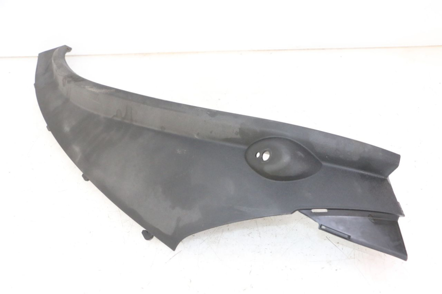 photo de BAJO CARENADO TRASERO DERECHA PIAGGIO MP3 LT 300 (2010 - 2016)