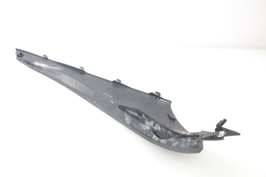 photo de BAJO CARENADO TRASERO DERECHA PIAGGIO MP3 LT 300 (2010 - 2016)