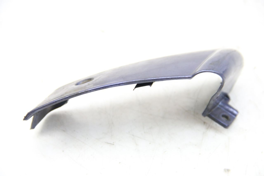 photo de FALDóN LATERAL TRASERO DERECHO PIAGGIO VESPA GRANTURISMO 125 (2003 - 2007)