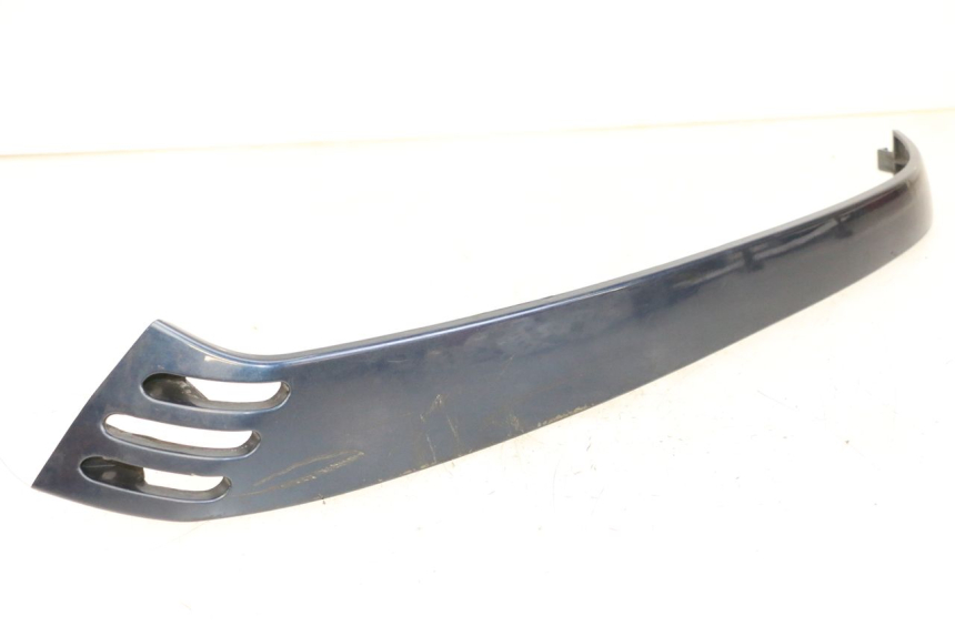 photo de BAJO CARENADO TRASERO DERECHA PIAGGIO VESPA LX 150 (2005 - 2013)