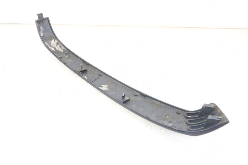photo de BAJO CARENADO TRASERO DERECHA PIAGGIO VESPA LX 150 (2005 - 2013)
