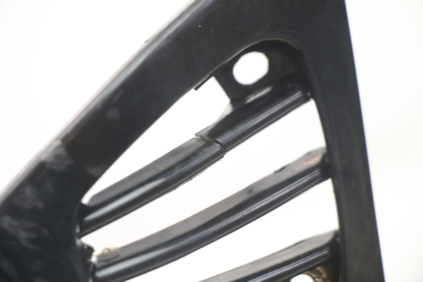 photo de FALDóN LATERAL TRASERO DERECHO PIAGGIO VESPA LX 2T 50 (2005 - 2013)