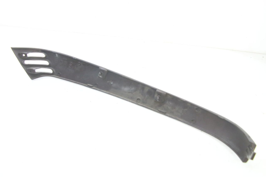 photo de BAJO CARENADO TRASERO DERECHA PIAGGIO VESPA LX IE 125 (2010 - 2012)