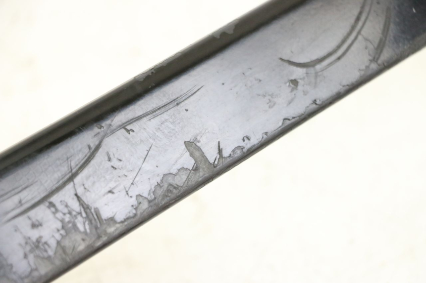 photo de FALDóN LATERAL TRASERO DERECHO PIAGGIO VESPA S 2T 50 (2007 - 2014)