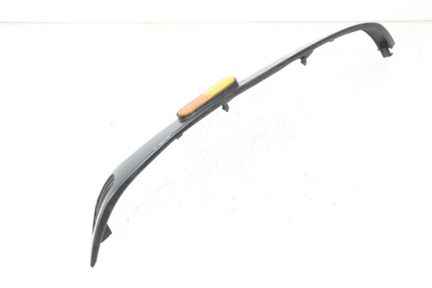 photo de FALDóN LATERAL TRASERO DERECHO PIAGGIO VESPA S 2T 50 (2007 - 2014)