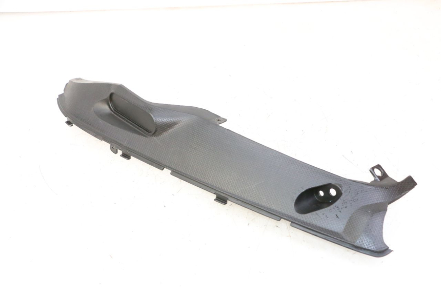 photo de BAJO CARENADO TRASERO DERECHA GILERA RUNNER SP 50 (2006 - 2008)