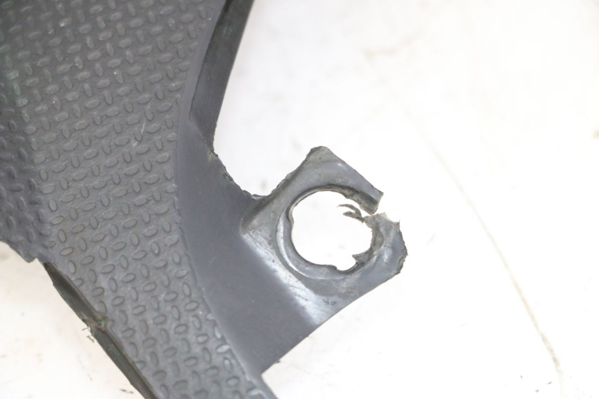 photo de BAJO CARENADO TRASERO DERECHA GILERA RUNNER SP 50 (2009 - 2017)