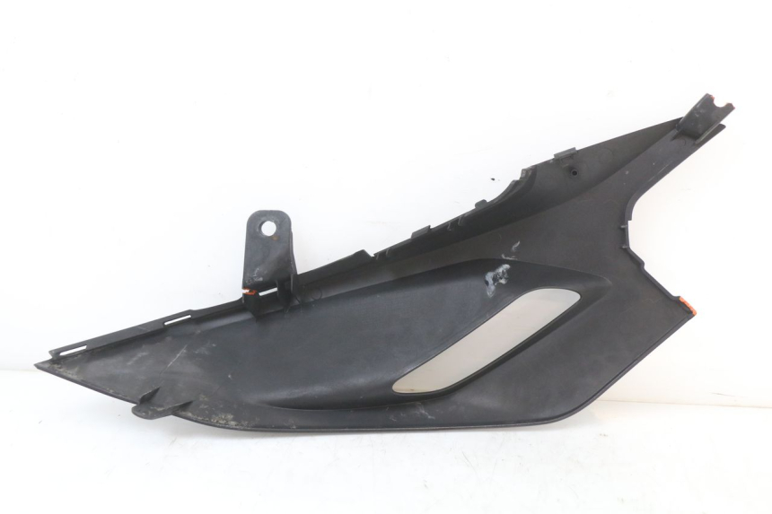 photo de BAJO CARENADO TRASERO DERECHA HONDA SH ABS 125 (2012 - 2017)