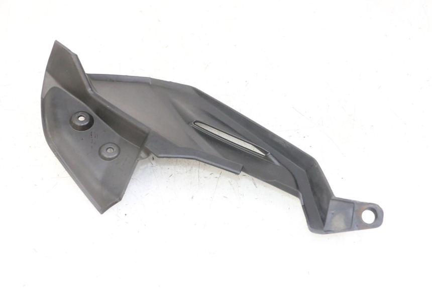 photo de BAJO CARENADO TRASERO DERECHA YAMAHA YP X-MAX XMAX 400 (2014 - 2017)