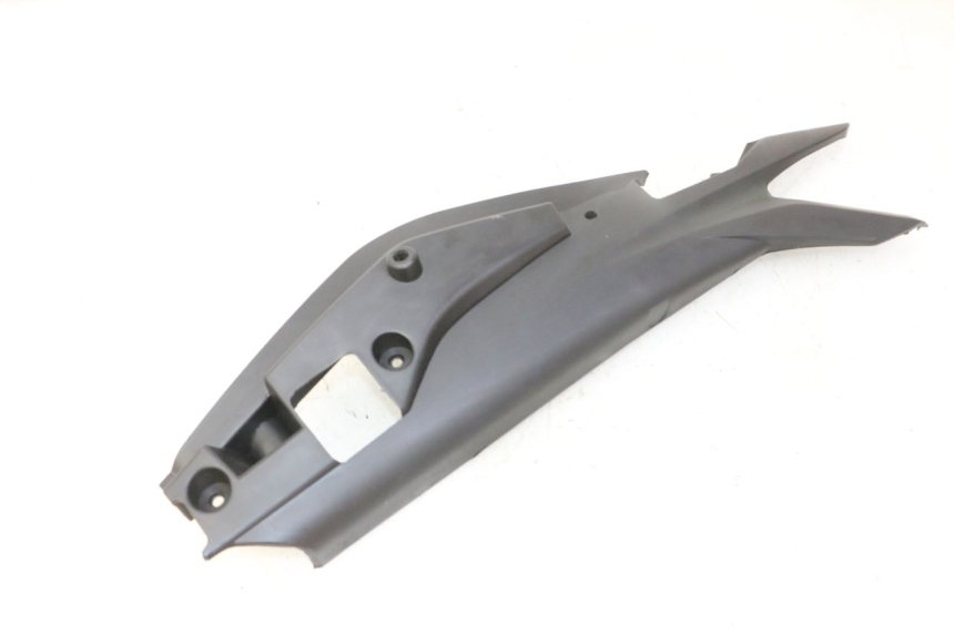 photo de BAJO CARENADO TRASERO IZQUIERDA STAHO FH 50 (2018 - 2019)