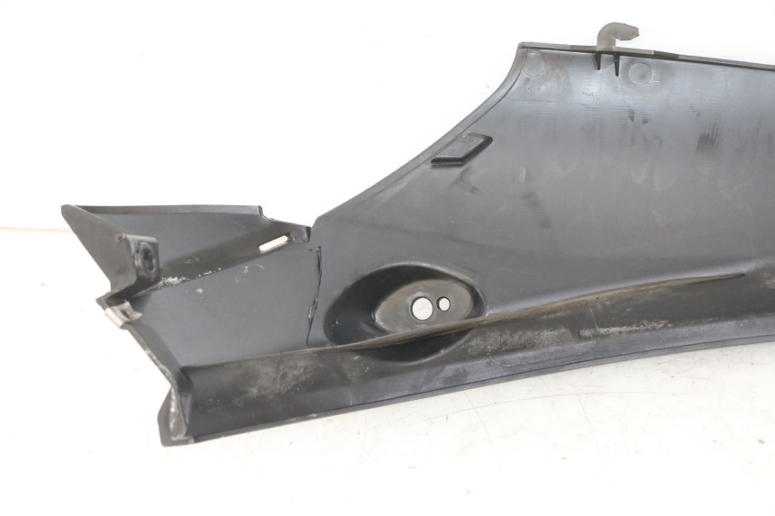 photo de BAJO CARENADO TRASERO IZQUIERDA PIAGGIO MP3 LT 300 (2010 - 2016)