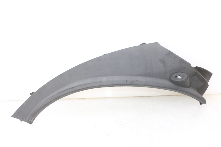 photo de BAJO CARENADO TRASERO IZQUIERDA PIAGGIO MP3 RL 250 (2007 - 2010)