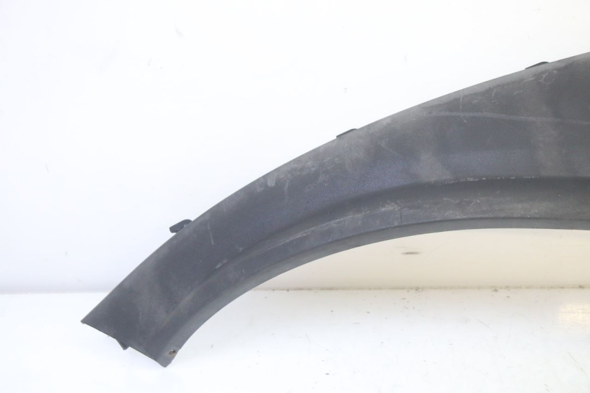 photo de BAJO CARENADO TRASERO IZQUIERDA PIAGGIO MP3 RL 250 (2007 - 2010) - Detalle de la pieza