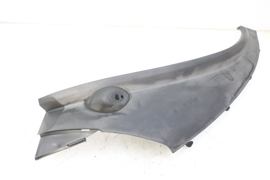 photo de BAJO DE CARRO TRASERO IZQUIERDO PIAGGIO MP3 LT 400 (2007 - 2012)