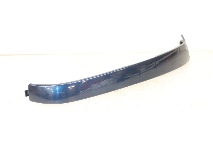 photo de BAJO CARENADO TRASERO IZQUIERDA PIAGGIO VESPA LX 150 (2005 - 2013)